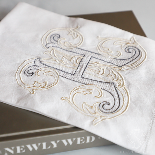 Vintage Vine Guest Towel